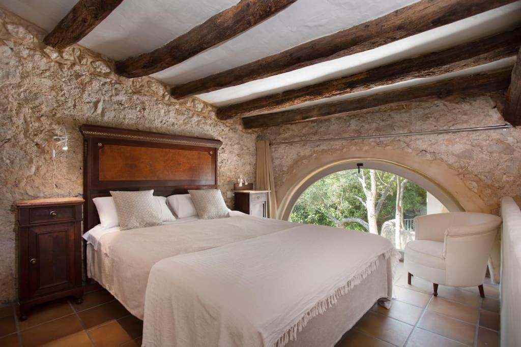 Sitges Hill Retreats-Masia Nur 22 Bedrooms Divided Over 9 Houses For Max 44 Guests Canyelles  Dış mekan fotoğraf