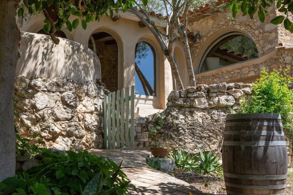 Sitges Hill Retreats-Masia Nur 22 Bedrooms Divided Over 9 Houses For Max 44 Guests Canyelles  Dış mekan fotoğraf