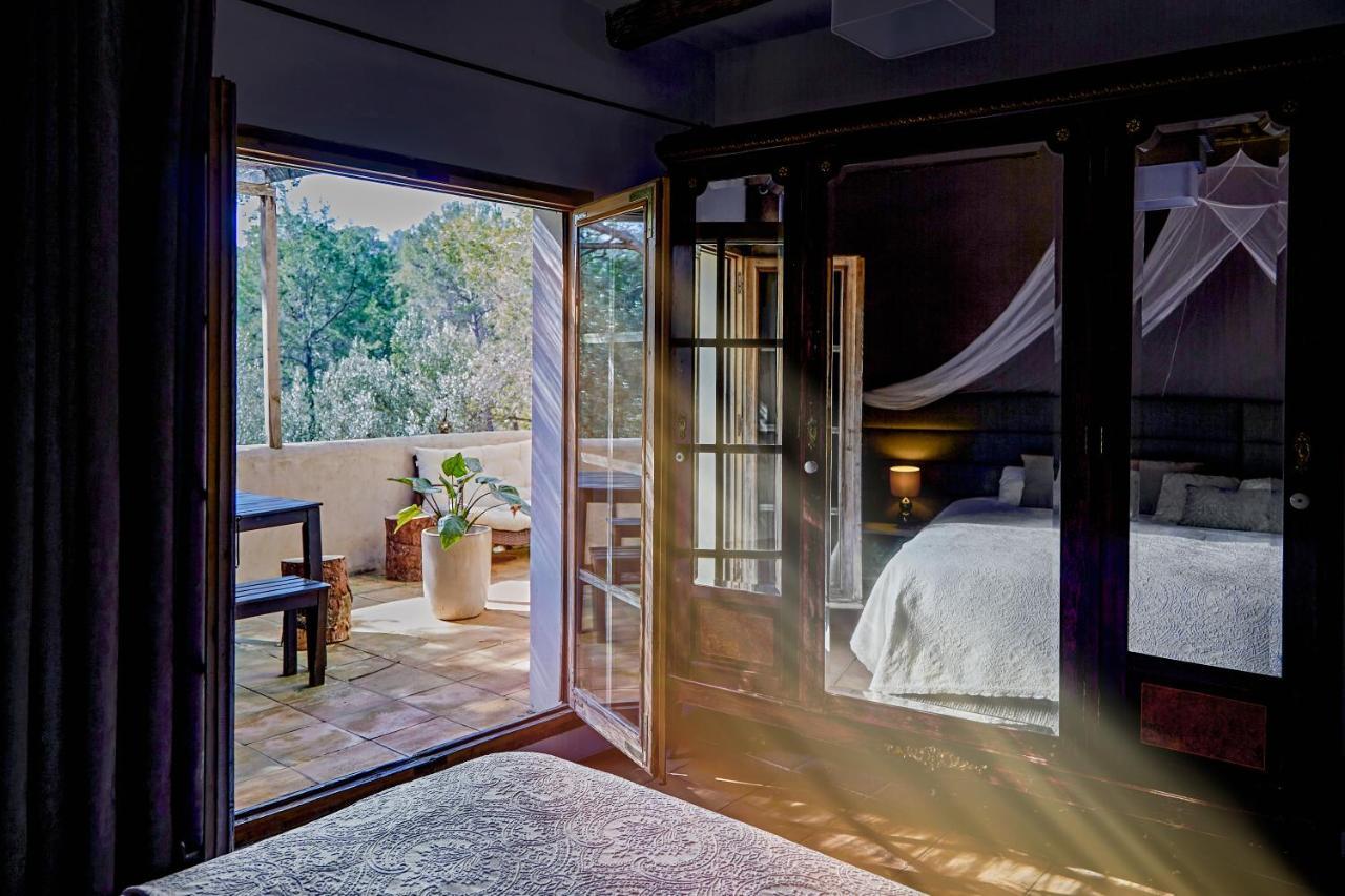 Sitges Hill Retreats-Masia Nur 22 Bedrooms Divided Over 9 Houses For Max 44 Guests Canyelles  Dış mekan fotoğraf
