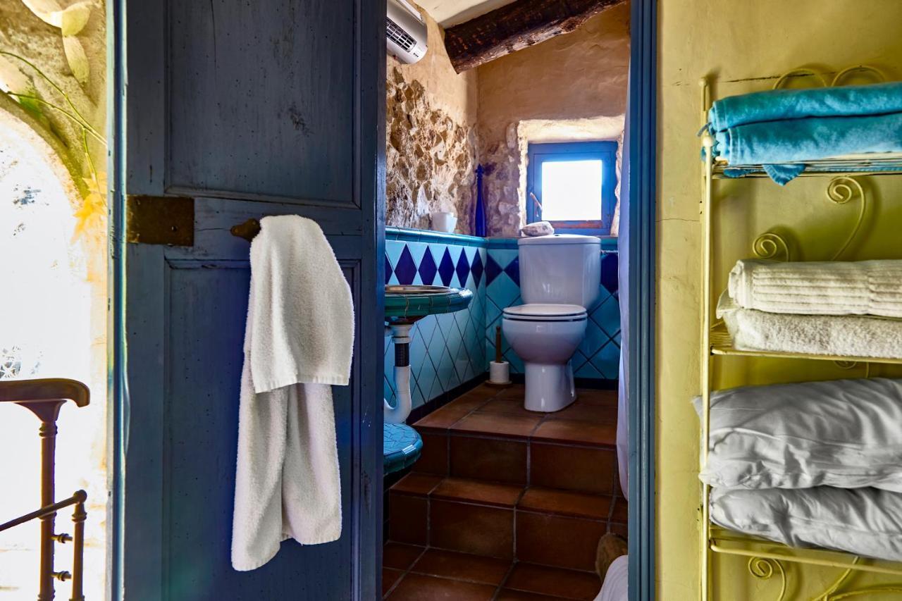 Sitges Hill Retreats-Masia Nur 22 Bedrooms Divided Over 9 Houses For Max 44 Guests Canyelles  Dış mekan fotoğraf
