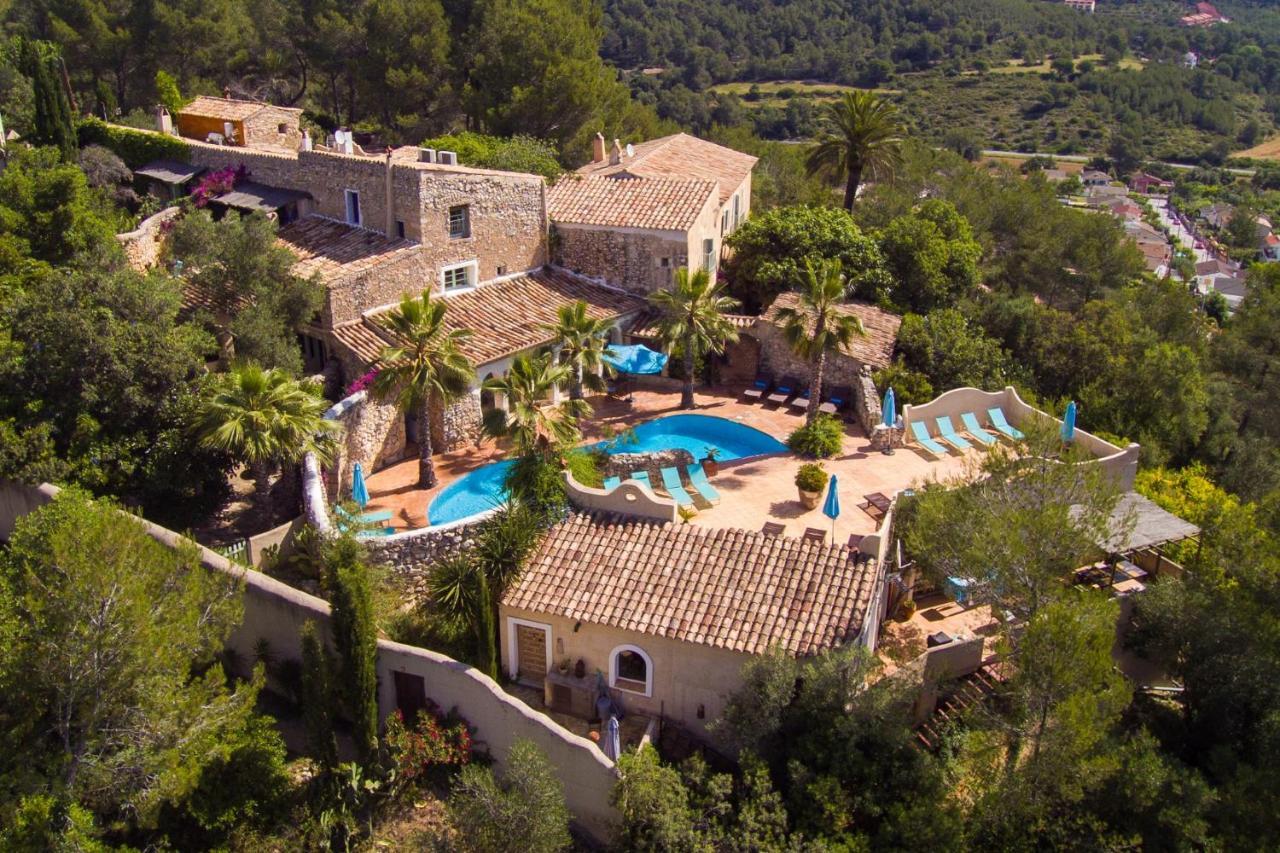 Sitges Hill Retreats-Masia Nur 22 Bedrooms Divided Over 9 Houses For Max 44 Guests Canyelles  Dış mekan fotoğraf