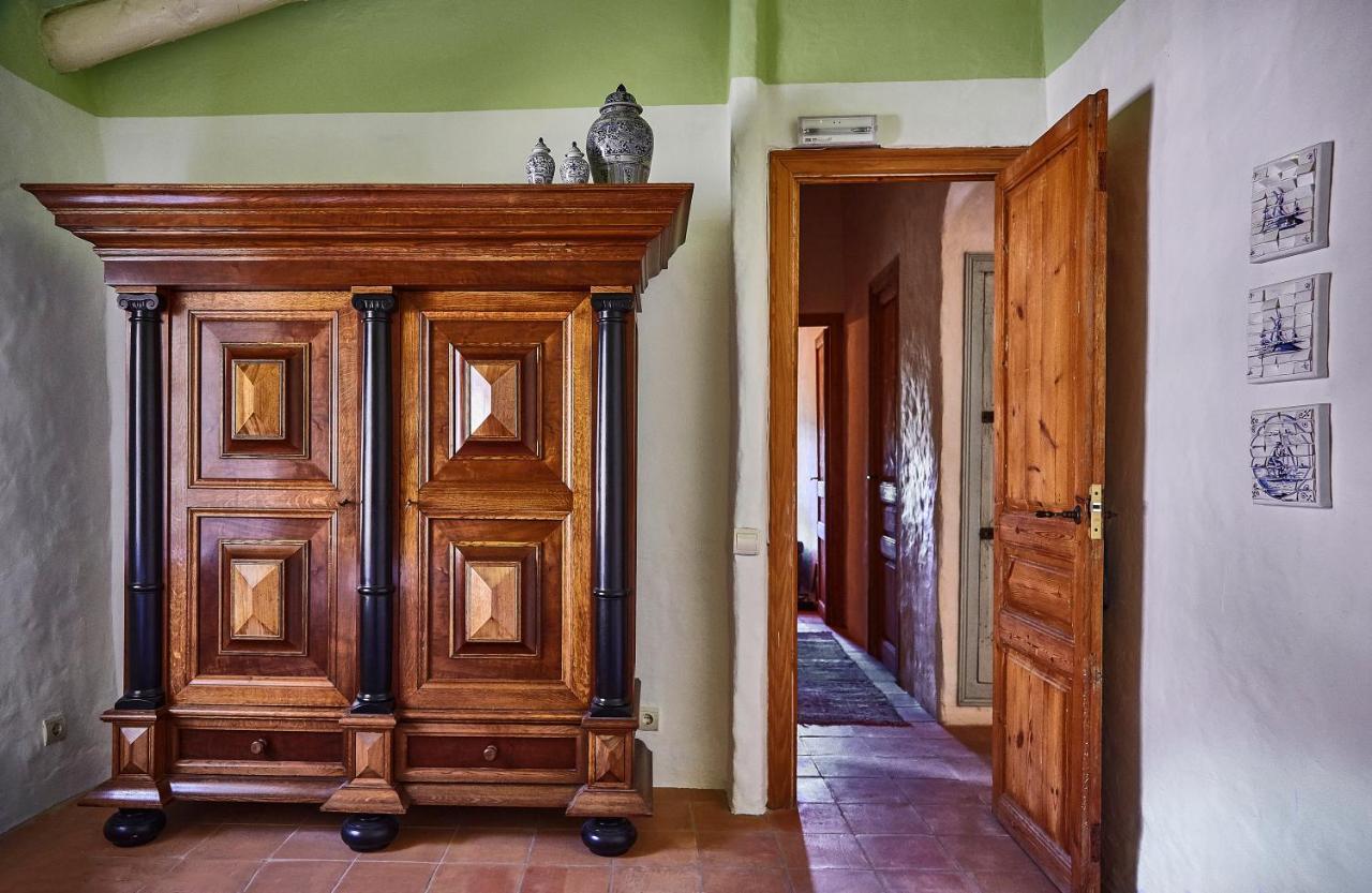 Sitges Hill Retreats-Masia Nur 22 Bedrooms Divided Over 9 Houses For Max 44 Guests Canyelles  Dış mekan fotoğraf