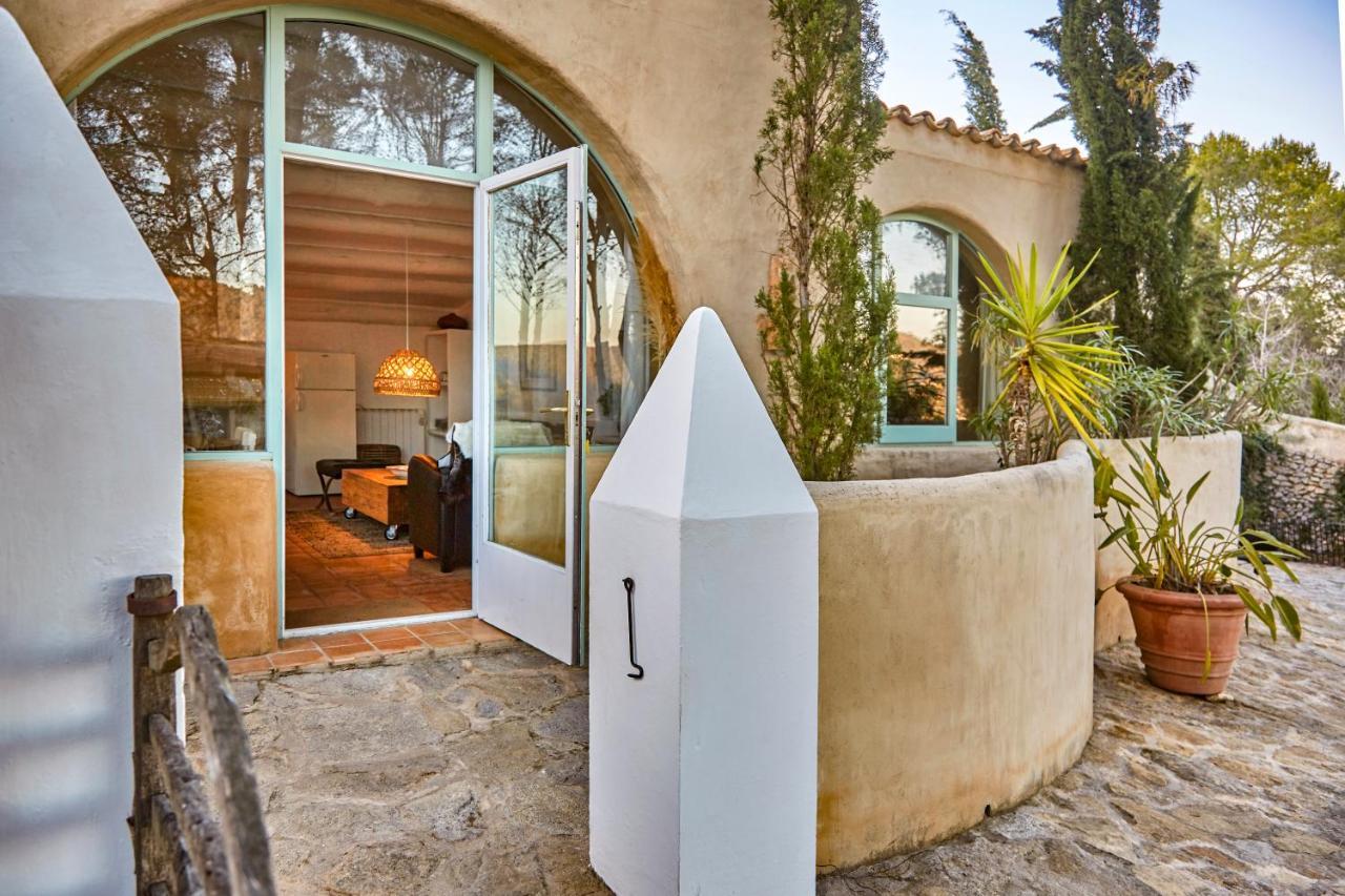 Sitges Hill Retreats-Masia Nur 22 Bedrooms Divided Over 9 Houses For Max 44 Guests Canyelles  Dış mekan fotoğraf