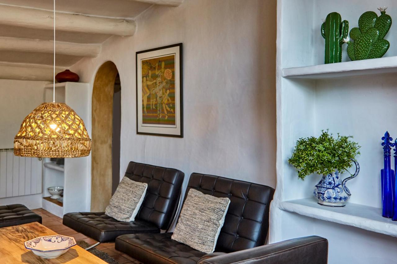 Sitges Hill Retreats-Masia Nur 22 Bedrooms Divided Over 9 Houses For Max 44 Guests Canyelles  Dış mekan fotoğraf