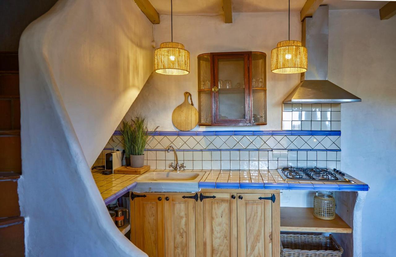 Sitges Hill Retreats-Masia Nur 22 Bedrooms Divided Over 9 Houses For Max 44 Guests Canyelles  Dış mekan fotoğraf