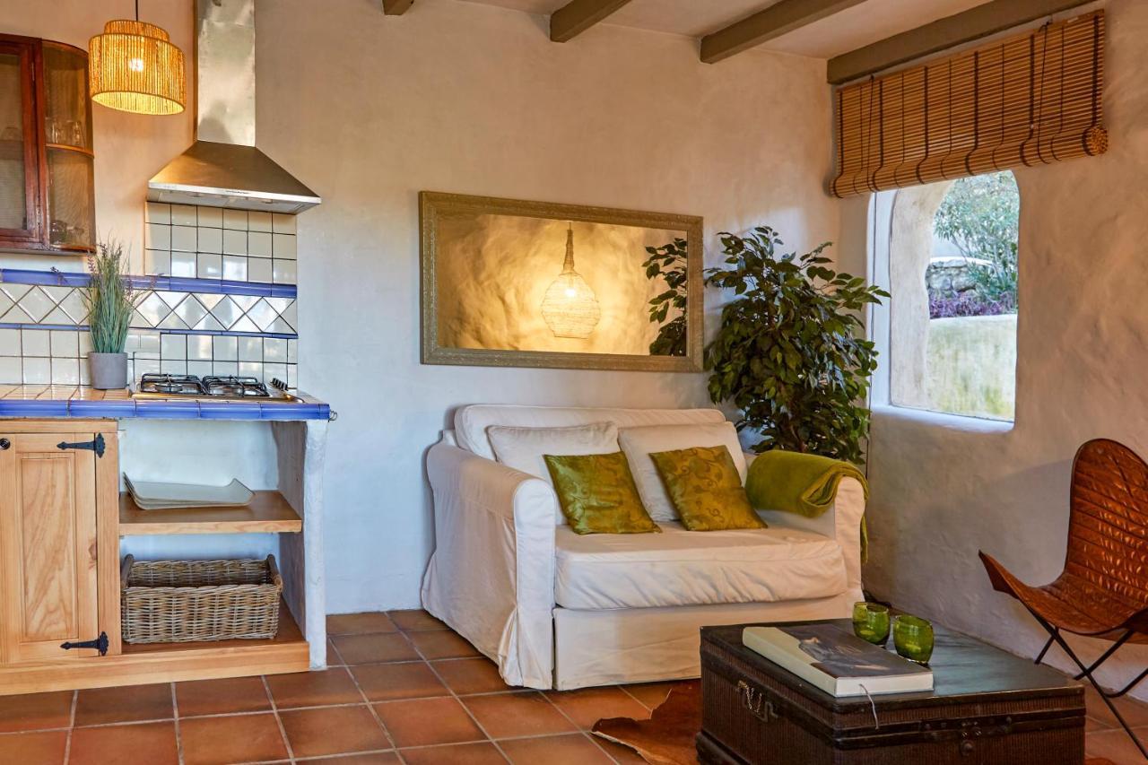 Sitges Hill Retreats-Masia Nur 22 Bedrooms Divided Over 9 Houses For Max 44 Guests Canyelles  Dış mekan fotoğraf