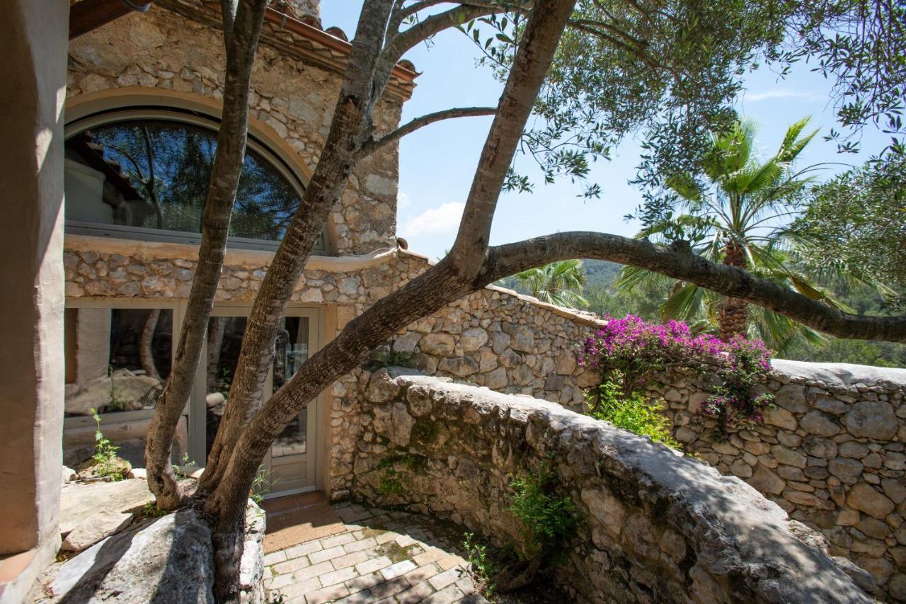Sitges Hill Retreats-Masia Nur 22 Bedrooms Divided Over 9 Houses For Max 44 Guests Canyelles  Dış mekan fotoğraf